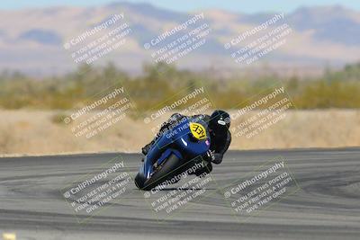 media/Mar-23-2025-CVMA (Sun) [[674f32b282]]/Race 4-Amateur Supersport MW/